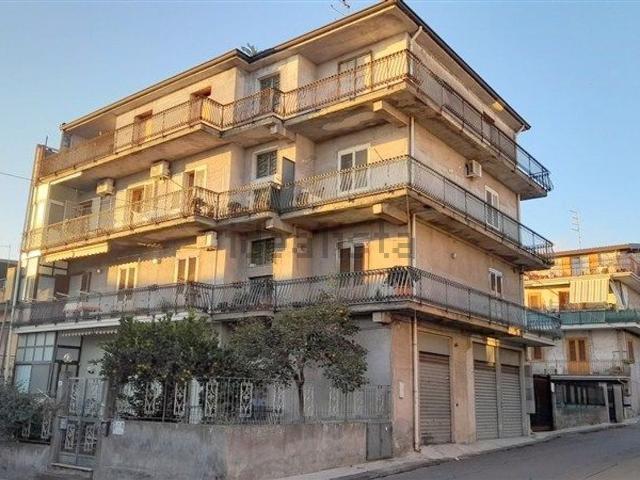 Appartamento in vendita a Belpasso, Sicilia