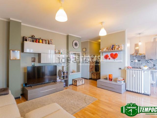 Appartamento in vendita a Corbetta, Lombardia