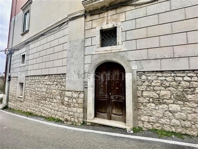 Appartamento in vendita a Alvignano, Campania