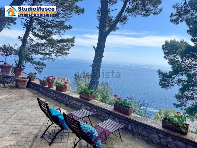 Appartamento in vendita a Capri, Campania