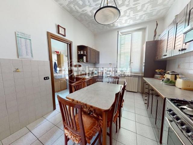 Appartamento in vendita a Villaggio Snia, Cesano Maderno