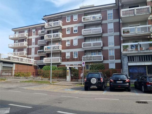 Appartamento in vendita a Biumo Superiore, Varese