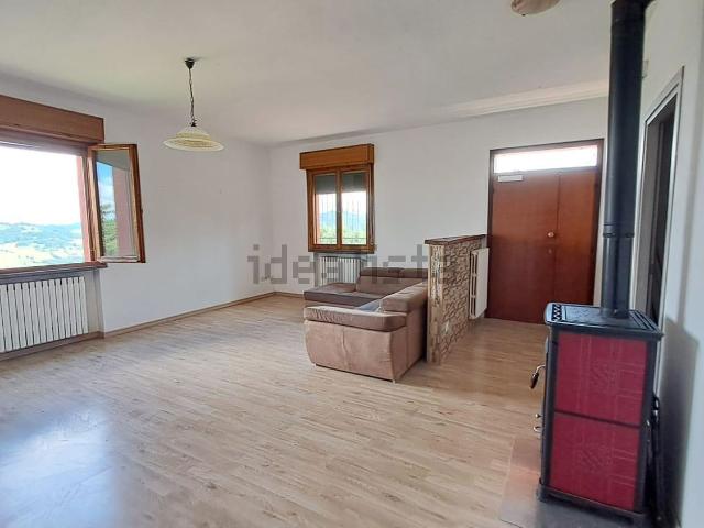 Appartamento in vendita a Val d’Enza, Re