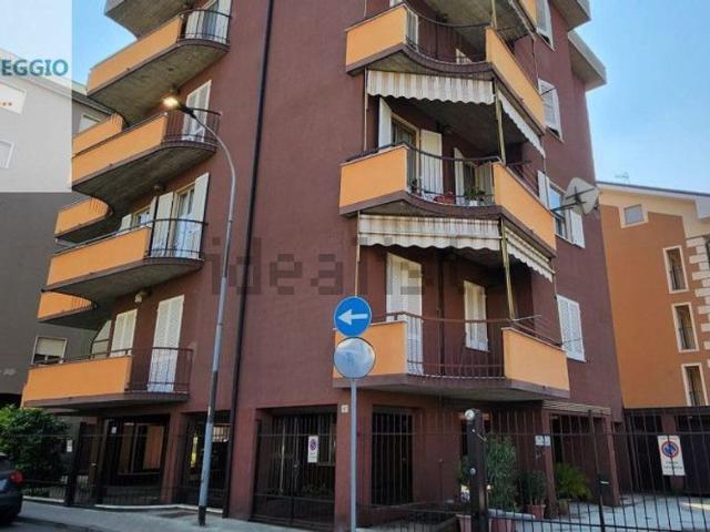 Appartamento in vendita a Casteggio, Lombardia