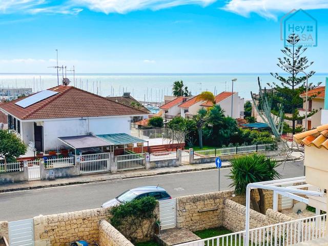 Attico in vendita a Ragusa, Sicilia