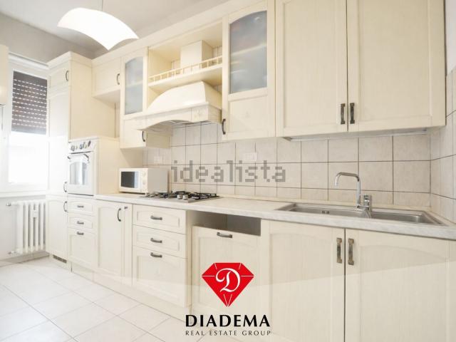 Appartamento in vendita a Travedona Monate, Lombardia