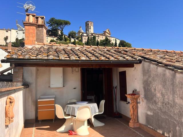 Attico in vendita a Amelia, Umbria