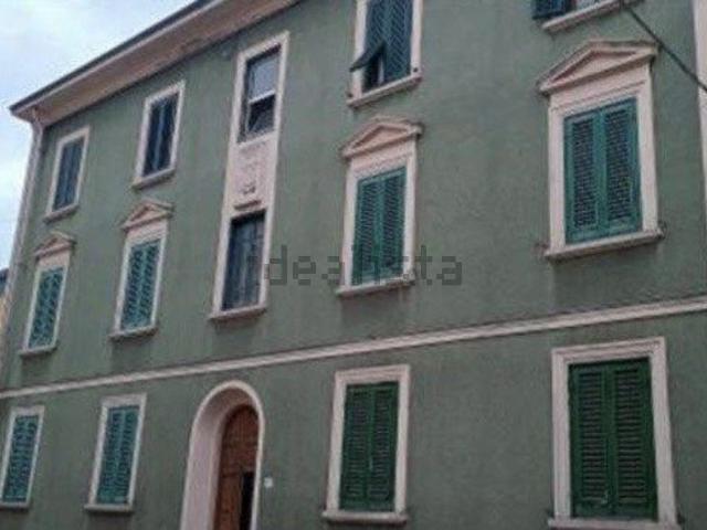 Appartamento in vendita a Prato, Toscana
