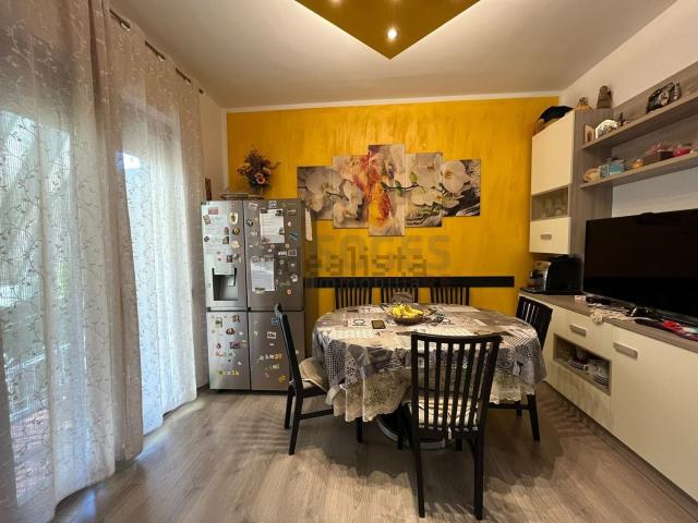 Appartamento in vendita a Bucine, Toscana
