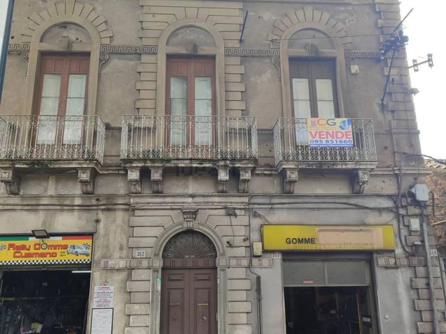 Appartamento in vendita a Paternò, Sicilia