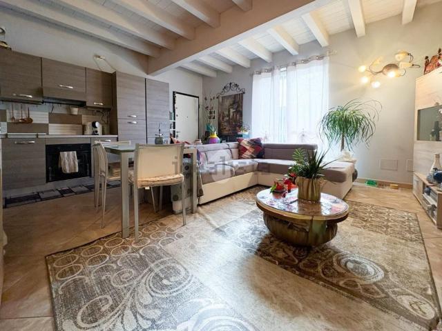 Appartamento in vendita a Brandico, Lombardia