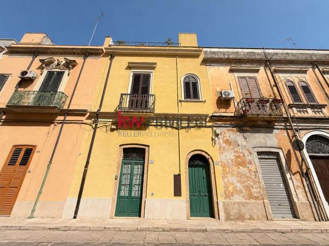 Appartamento in vendita a Ceglie Messapica, Brindisi