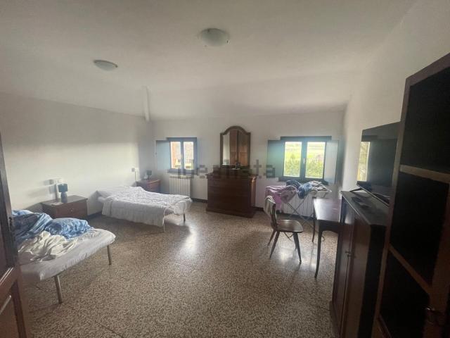 Appartamento in vendita a Pieve Porto Morone, Lombardia