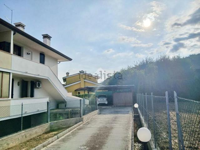 Appartamento in vendita a Teolo, Bresseo