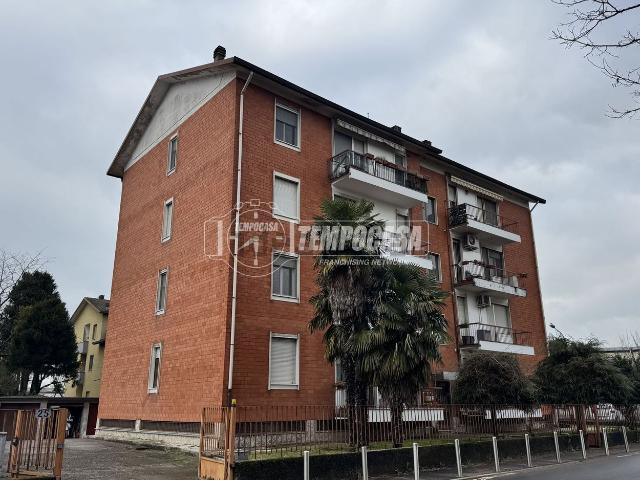 Appartamento in vendita a Asmonte, Ossona