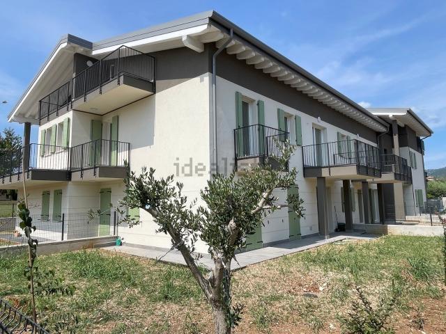 Appartamento in vendita a Gazzoli, Costermano