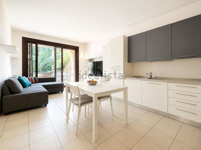 Appartamento in vendita a Rivoltella del Garda, Desenzano Del Garda