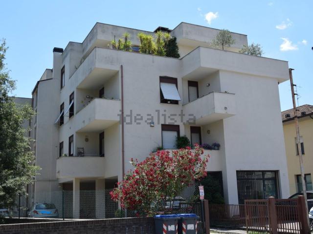 Appartamento in vendita a Istituto Missionario Sacro Cuore, Foligno