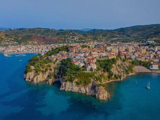 Appartamento in vendita a Borgo Medievale, Agropoli