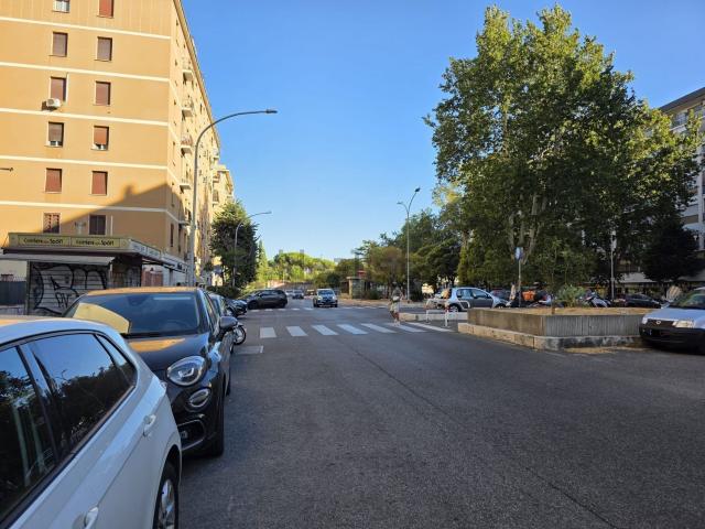 Appartamento in vendita a Municipio Roma VII, Roma Capitale