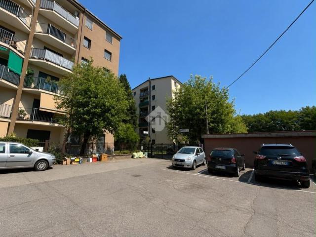 Appartamento in vendita a Barlassina, Lombardia