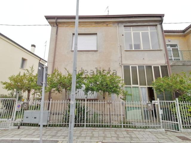 Appartamento in vendita a Unione Terre e Fiumi, Reggio Emilia