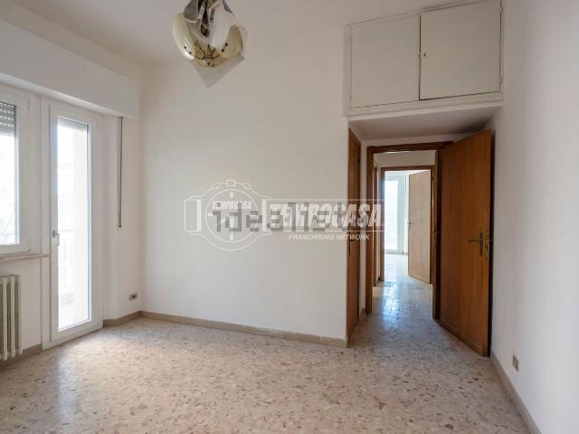 Appartamento in vendita a Marche, Macerata