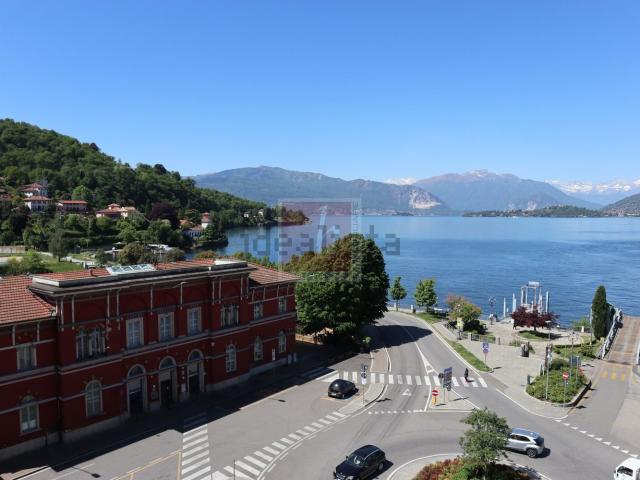Appartamento in vendita a Comunità Montana Valli del Verbano, Laveno Mombello