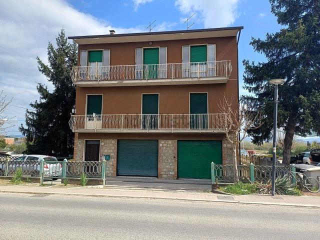 Appartamento in vendita a Marsciano, Umbria