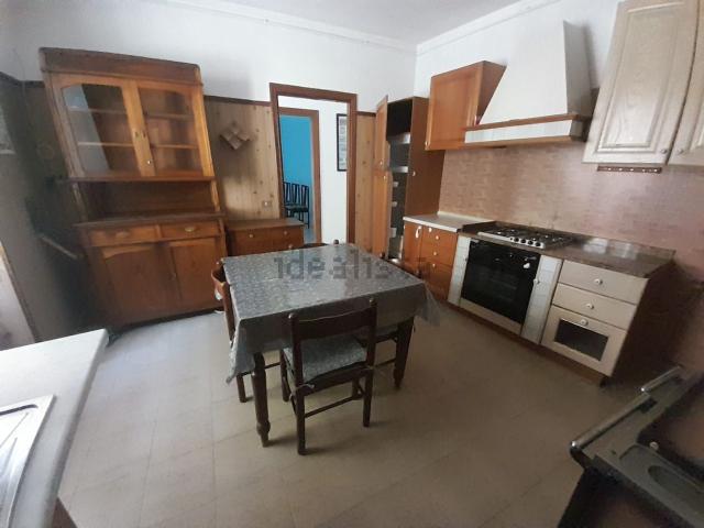 Appartamento in vendita a Caprarola, Lazio