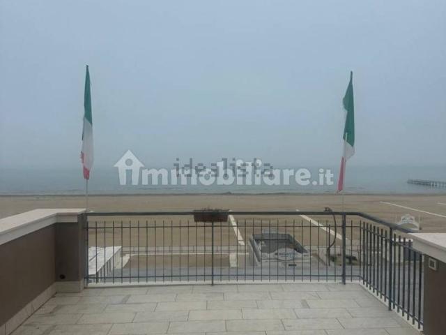 Appartamento in vendita a Rimini, Reggio Emilia
