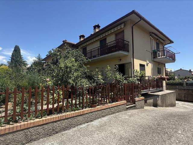 Appartamento in vendita a Gioiella, Umbria