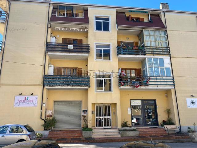 Appartamento in vendita a Mirabella Eclano, Campania