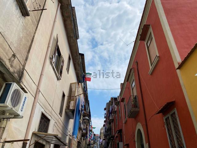 Appartamento in vendita a Ercolano, Campania