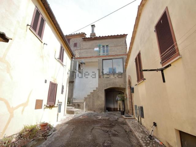 Appartamento in vendita a Amelia, Umbria