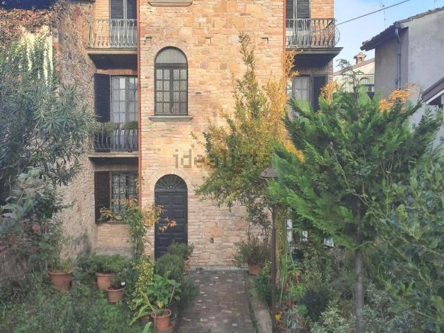 Appartamento in vendita a Castell'arquato, Reggio Emilia