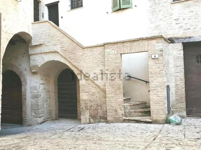 Appartamento in vendita a Spoleto, Perugia
