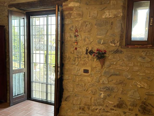 Appartamento in vendita a Podere Campo alla Casa, Massa Marittima