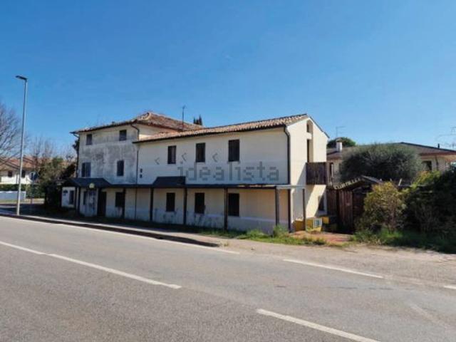 Appartamento in vendita a Castellana, Montebelluna