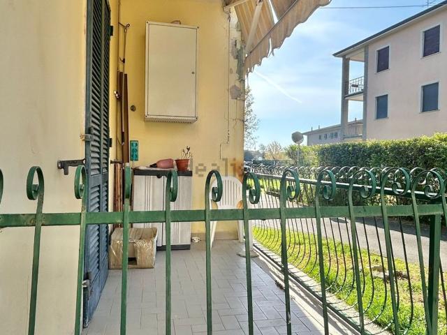 Appartamento in vendita a Ameglia, Liguria