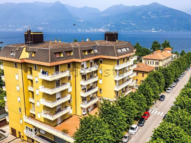 Appartamento in vendita a Comunità Montana Valli del Verbano, Luino