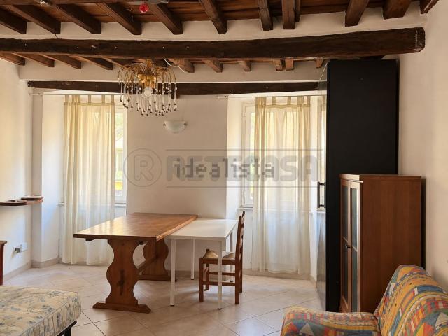 Appartamento in vendita a Sorgnano, Carrara