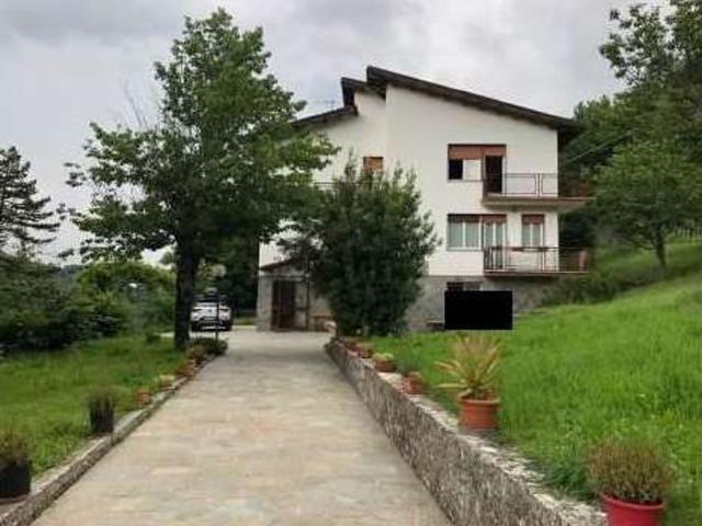Appartamento in vendita a Ottone, Reggio Emilia
