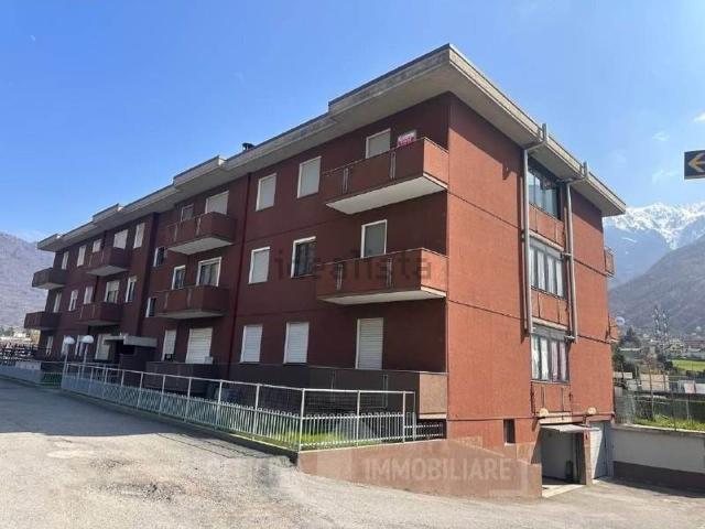Appartamento in vendita a Talamona, Lombardia