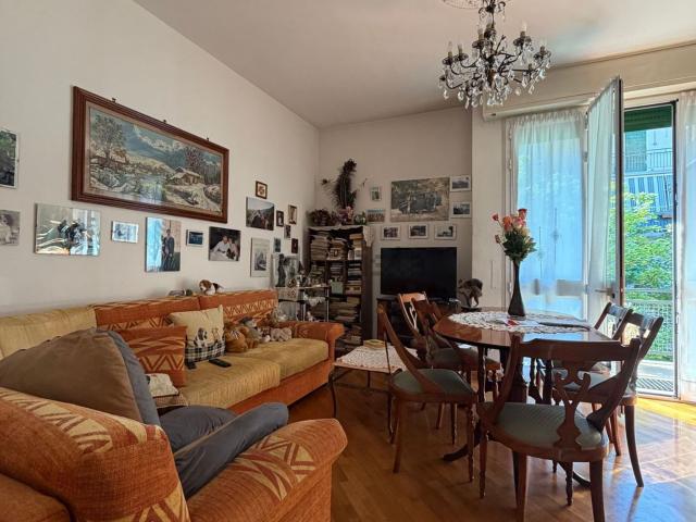 Appartamento in vendita a Re, Reggio Emilia