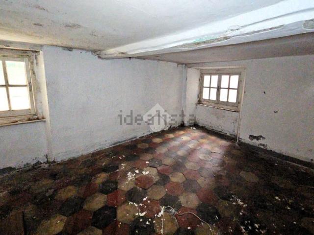 Appartamento in vendita a Centro Est, Serra Riccò