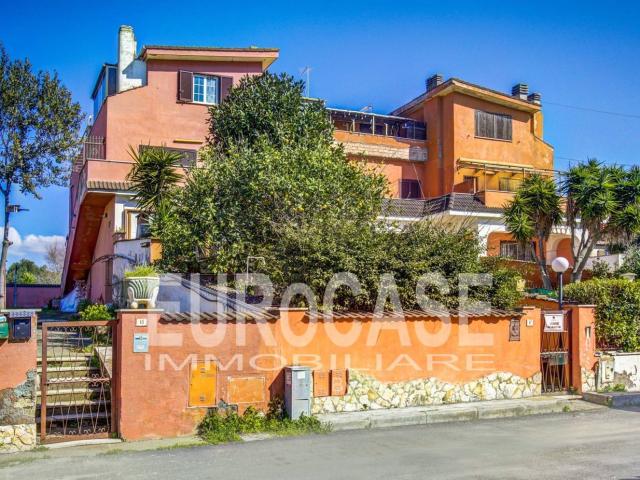 Appartamento in vendita a Porto Rutulo, Roma Capitale
