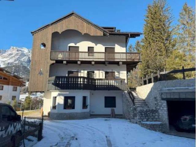 Appartamento in vendita a Crignes, Cortina D'ampezzo