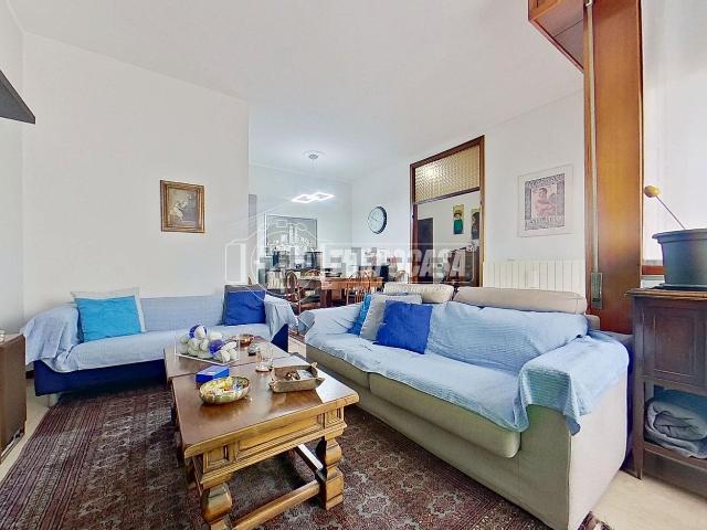 Appartamento in vendita a Colombera, Meda