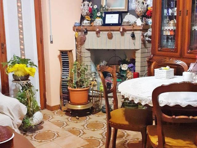 Appartamento in vendita a Lacchiarella, Lombardia